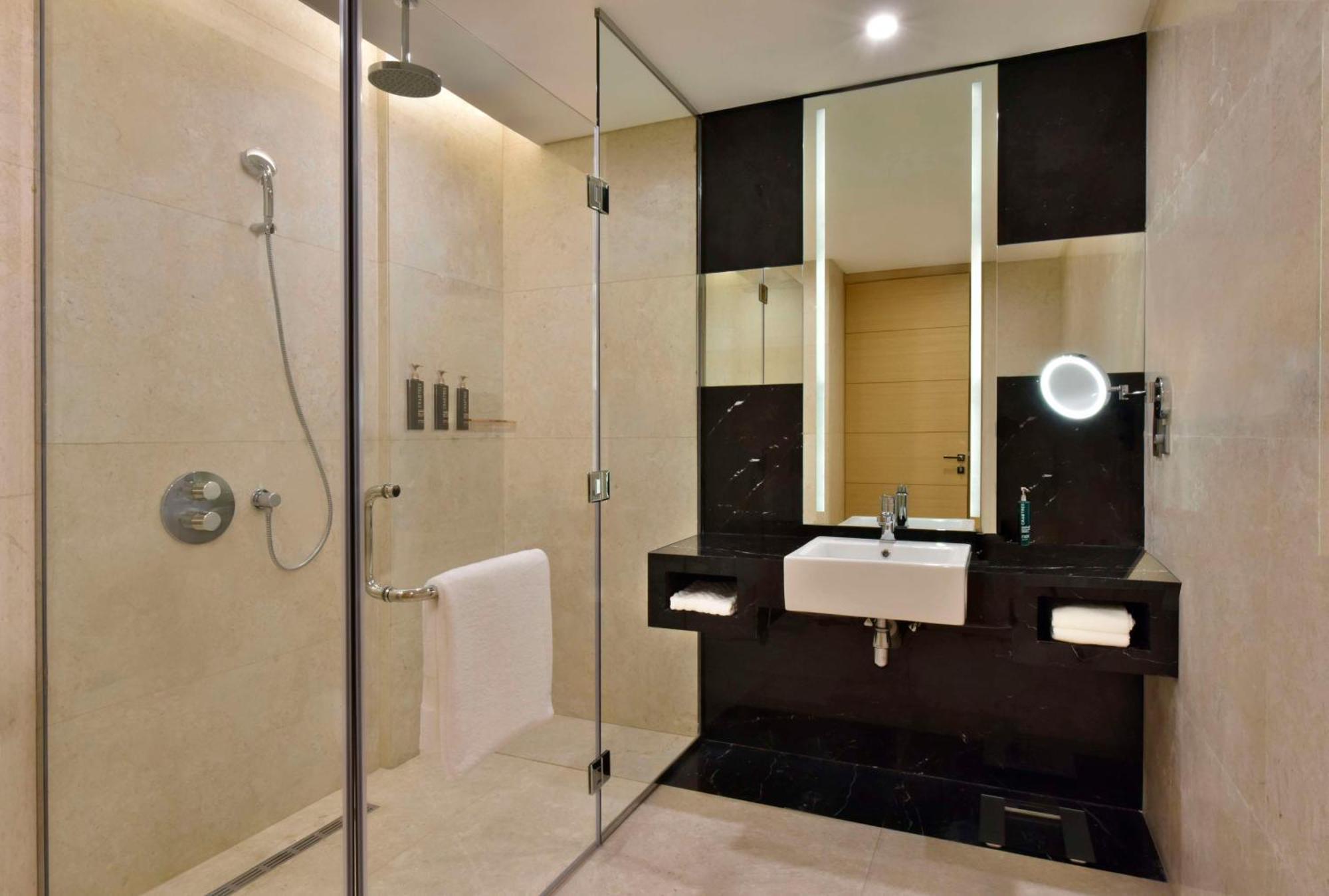 麦纳麦 Hilton Bahrain酒店 外观 照片